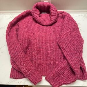 Old Navy Fuchsia Turtleneck Sweater